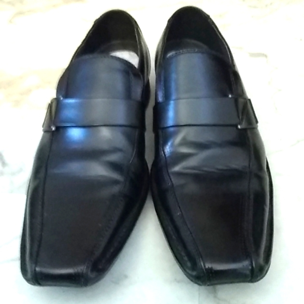 Merrell active heat dress shoes.